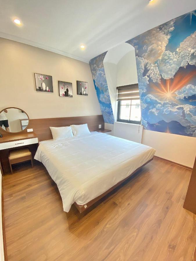 Moonlight Hotel Ha Long Bagian luar foto