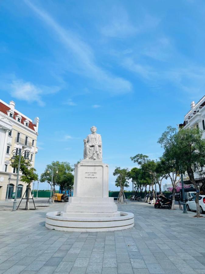 Moonlight Hotel Ha Long Bagian luar foto