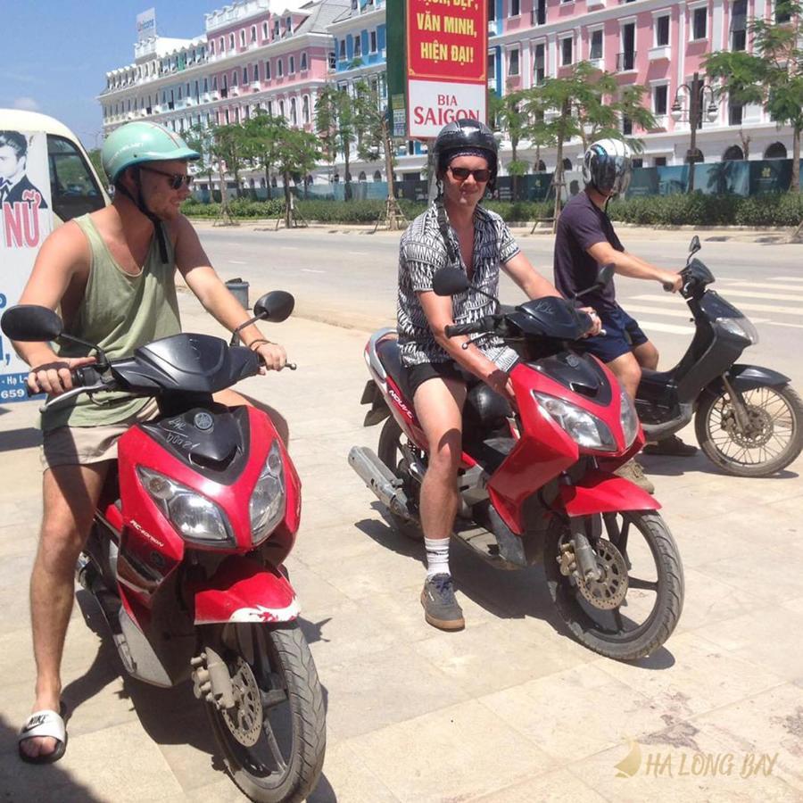 Moonlight Hotel Ha Long Bagian luar foto