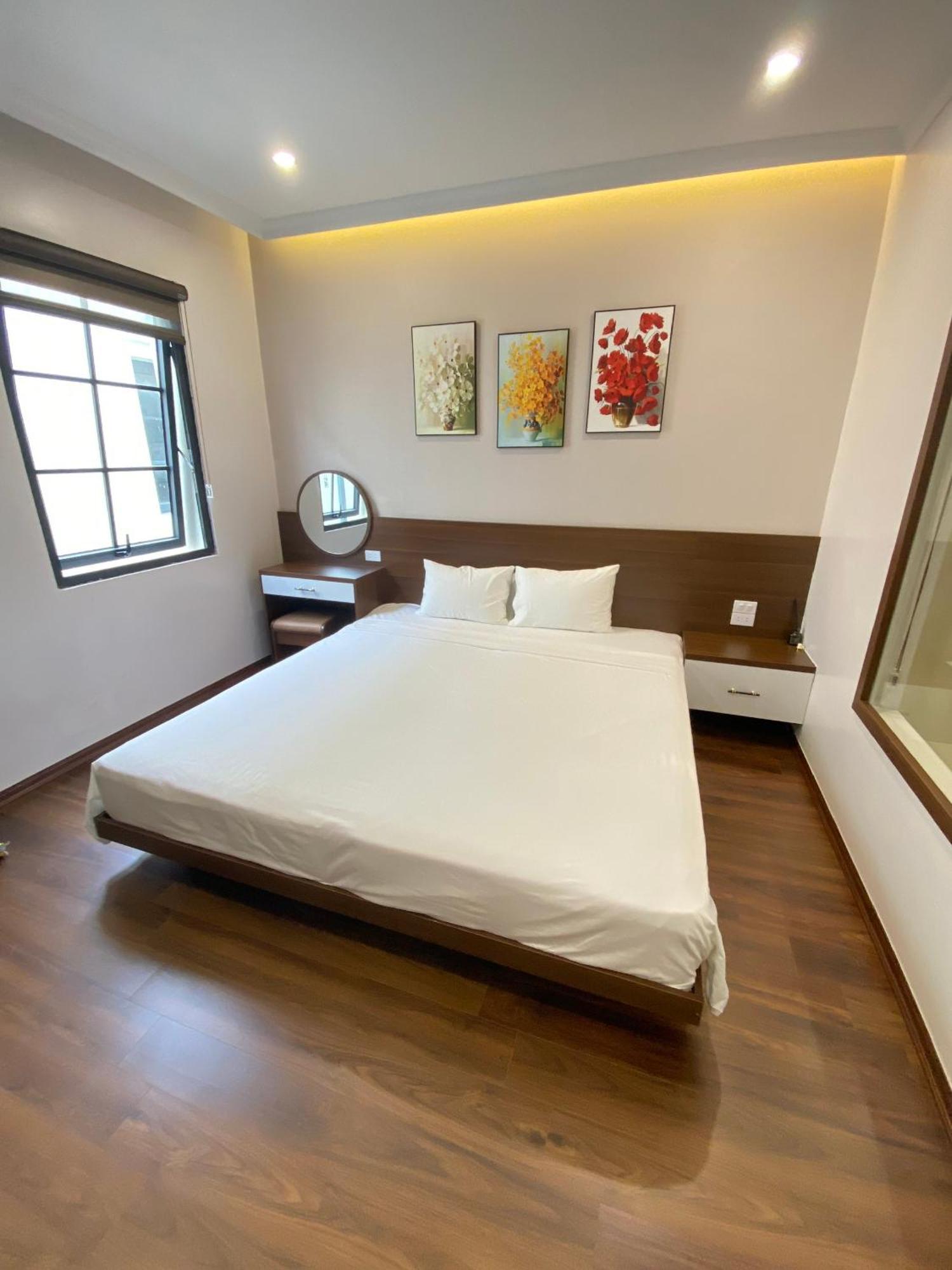 Moonlight Hotel Ha Long Bagian luar foto